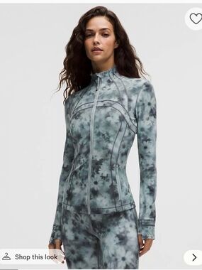 lululemon athletica Tie-Dye Light Blue and Gray Full-Zip Jacket